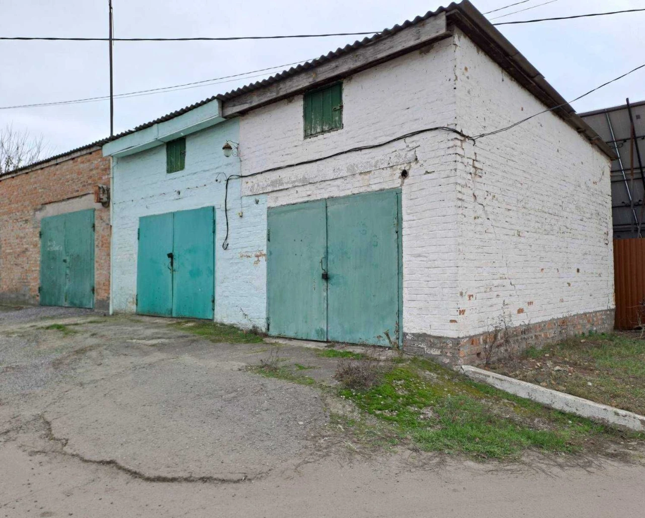 Garage for sale
