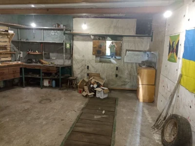 Продається гараж з підвалом та оглядовою ямою
