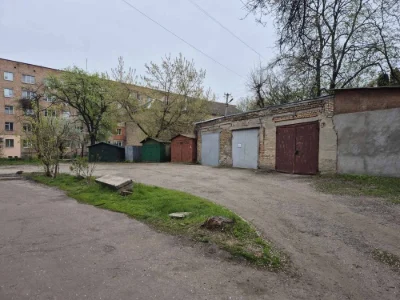 Продается гараж в центре города