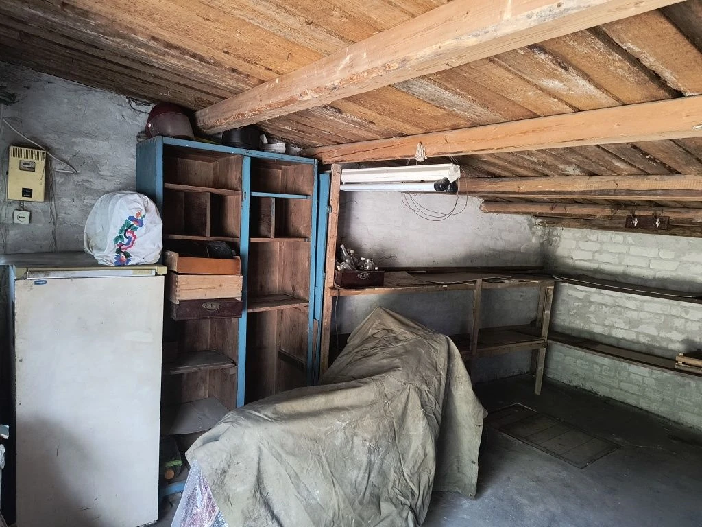 Гараж в кооперативі "Дачний"