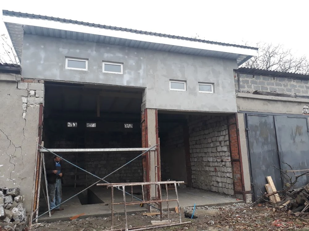 Продам гараж 50 квадратных метров, оглядова яма
