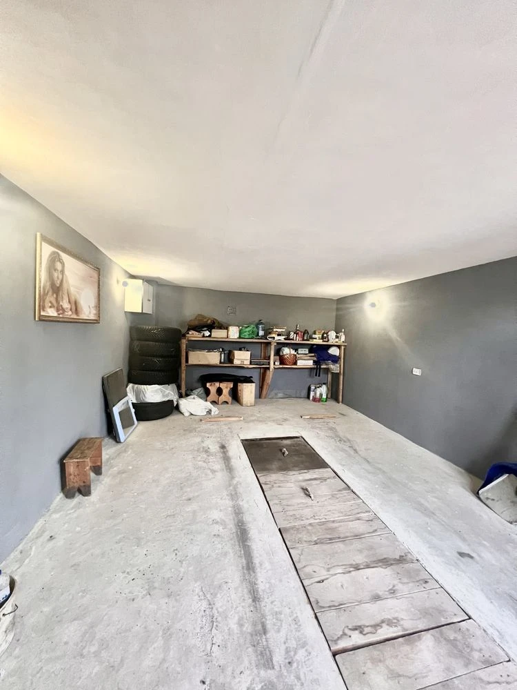 Garage for sale in the center of Pryluky