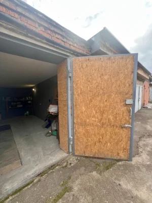 Garage for sale in the center of Pryluky