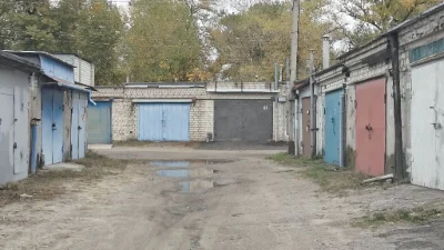 Гараж, Крюківський 1