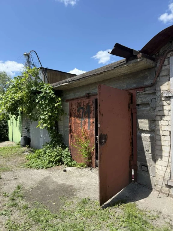 Продам гараж киевская, район новой линии