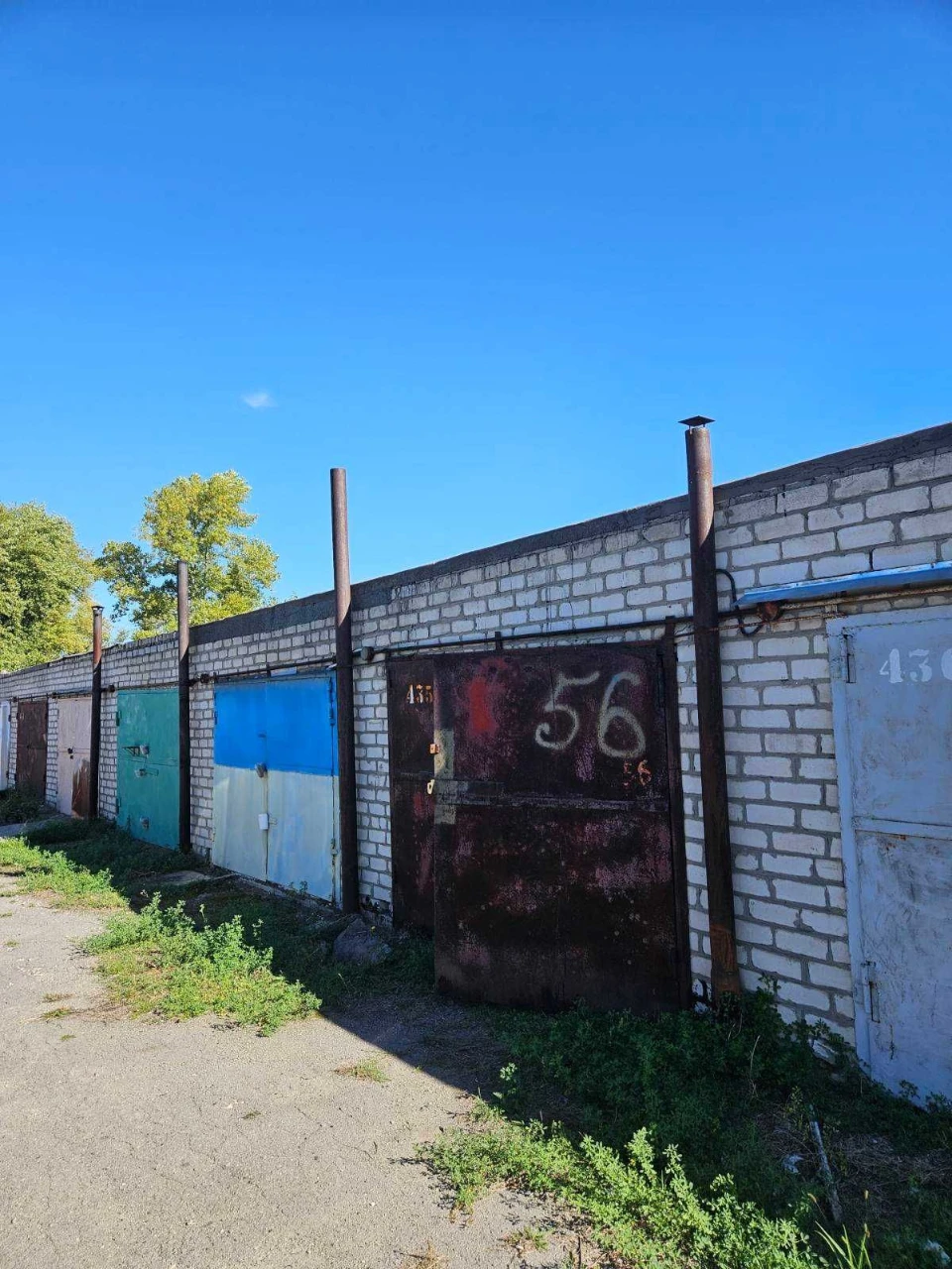 Продається гараж у кооперативі "Автолюбитель-32" (район "Нібулон")