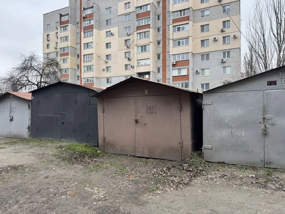 Продам гараж в Центре по ул. Шевченка 34/2