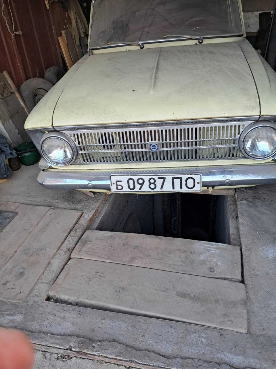Продам гараж в кооперати "Автолюбитель "Краз"