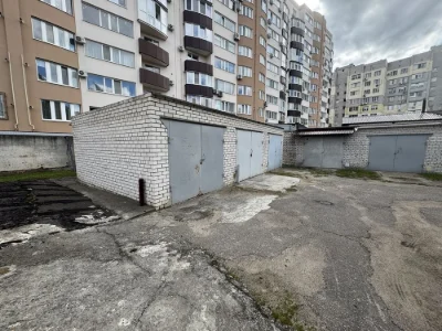 Продается гараж в центре города