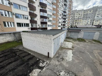 Продается гараж в центре города