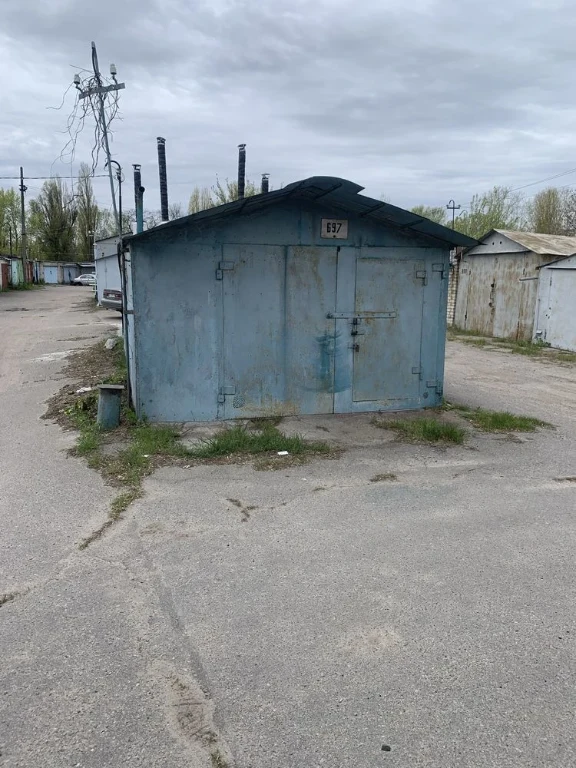 Продается гараж с ямой