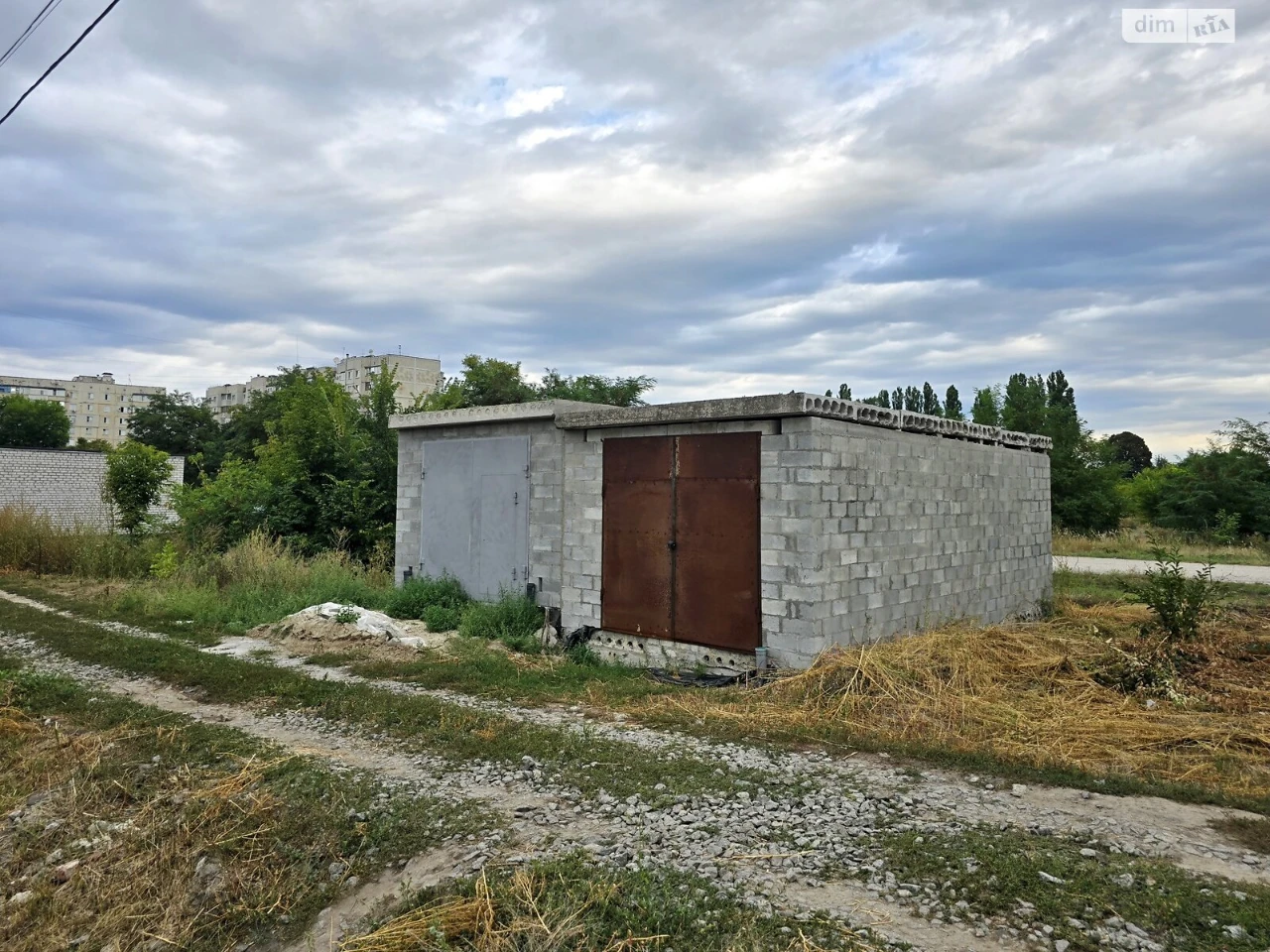 Продажа отдельного гаража в Молодіжному