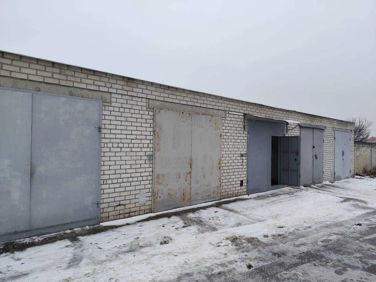 Продаж цегляного гаража 19,3 м² по улице Ткаченка (центр. часть города)