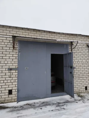Продаж цегляного гаража 19,3 м² по улице Ткаченка (центр. часть города)