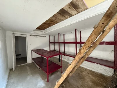 Продаж гаража з документами в Бучі 48м2, чистий охайний з пі