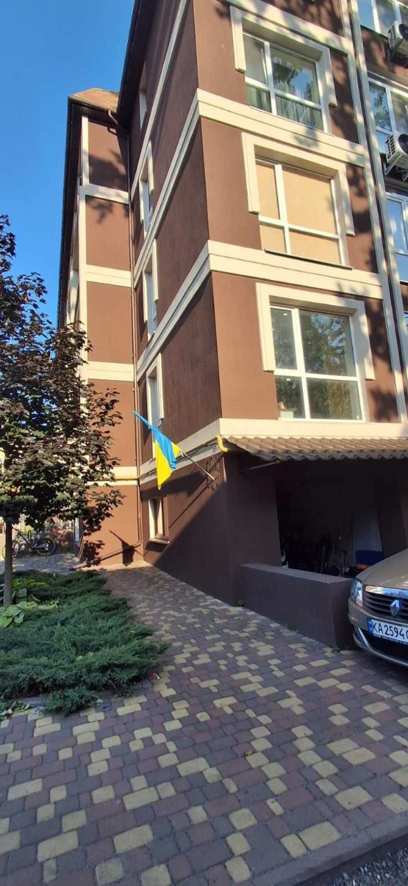 Продам гараж центр міста