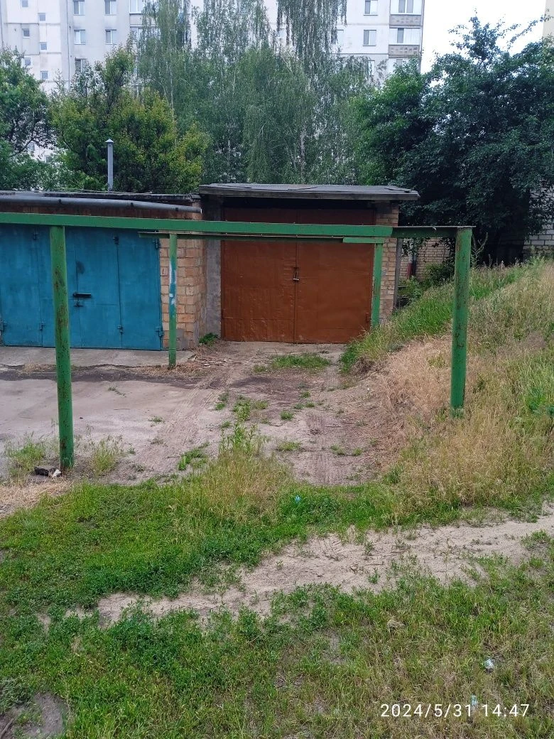 Продам гараж м. Буча по вул. Тарасівська між домами 10Б, 10В