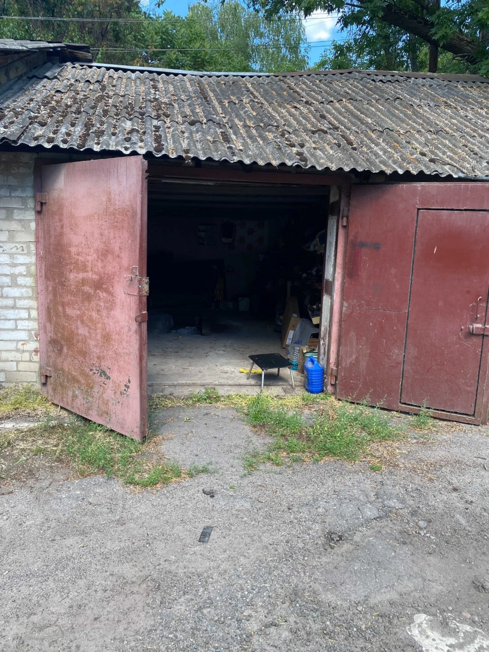 Продається гараж в центре города.