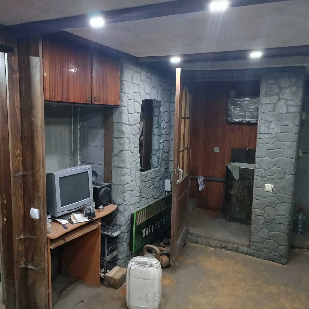 Продається гараж, Раковка