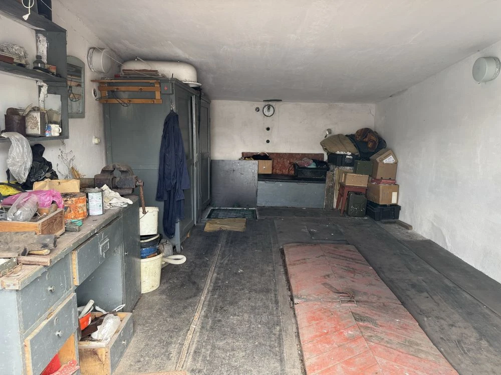 For sale: a solid garage with a cellar and a pit in Gk Autoturist