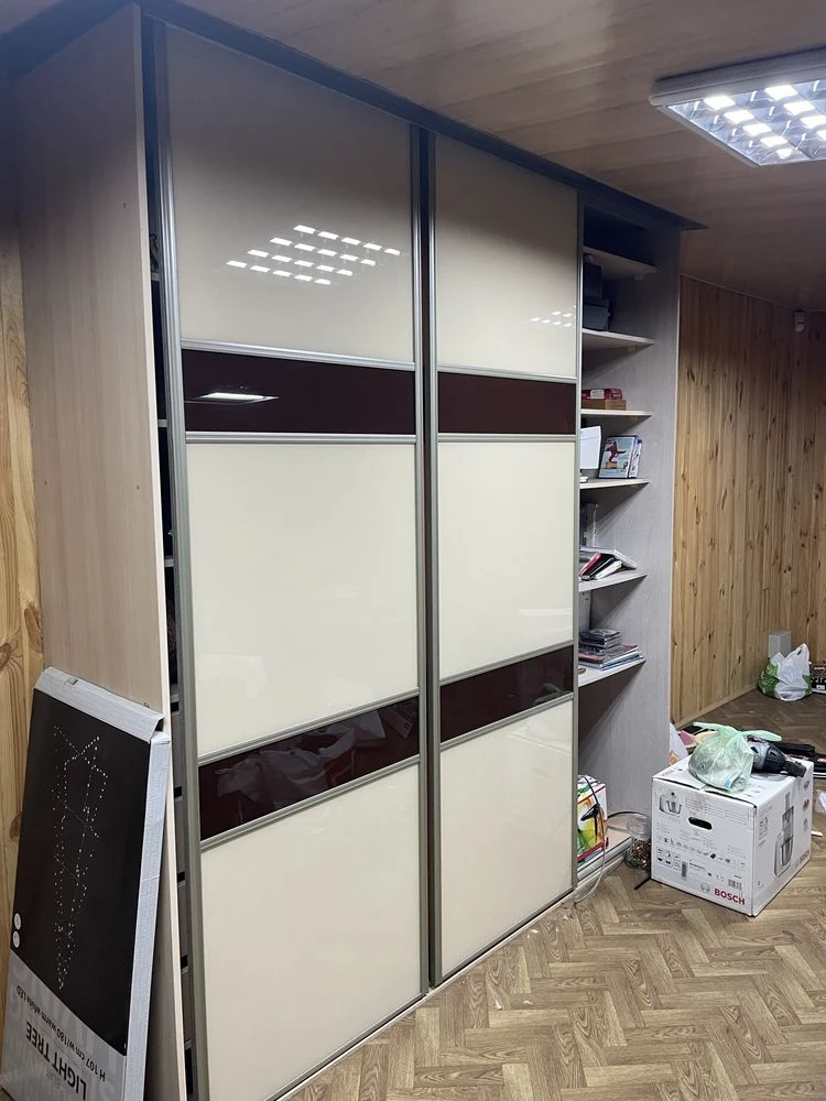 Продам два гаража новая постройка аинка
