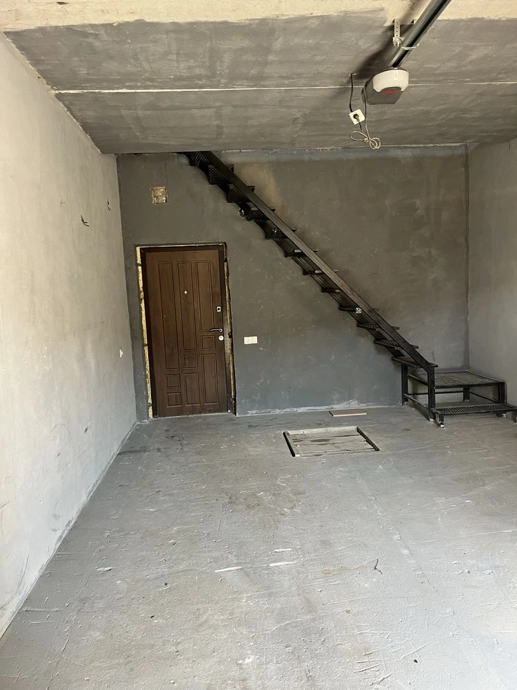Garage for sale in Vyshneve, Chornovola Street