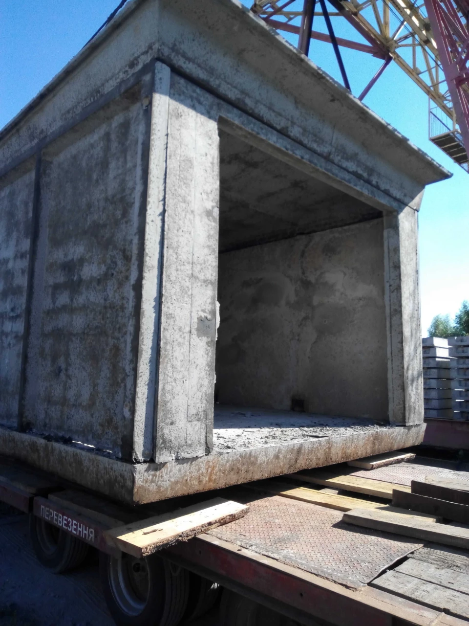 Prefabricated Concrete Garage (Solid) Ready for Installation