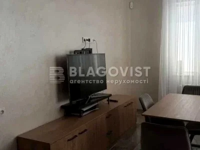 Будинок. Бровари, Покровська вулиця