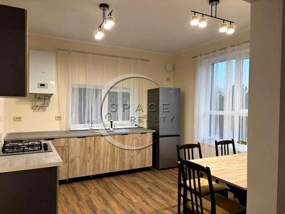 Будинок. Бровари, лободы