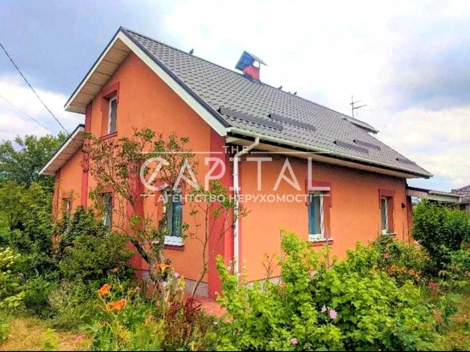 Будинок. Бровари, Фіалковського вул.