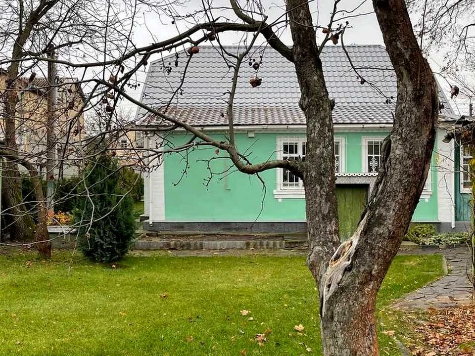 House. Irpin, Ozerna st.