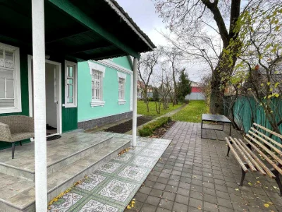 Будинок. Ірпінь, Озерна вул.