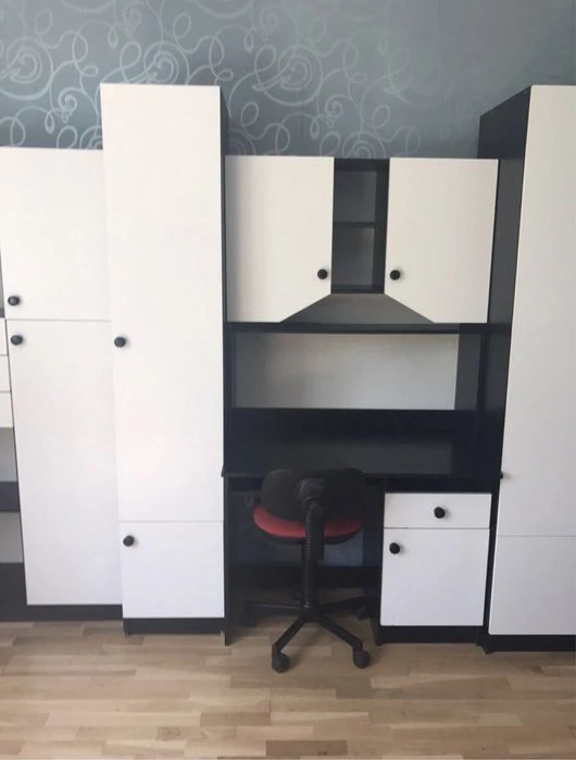Продаж 3 кім на Минайській