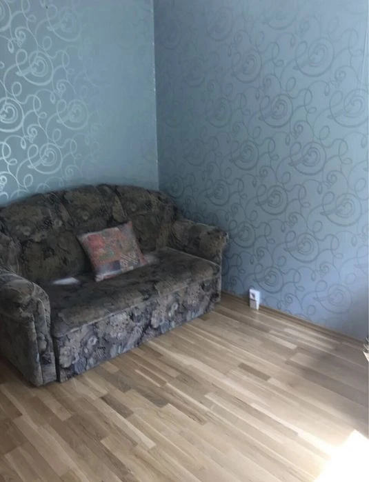 Продаж 3 кім на Минайській