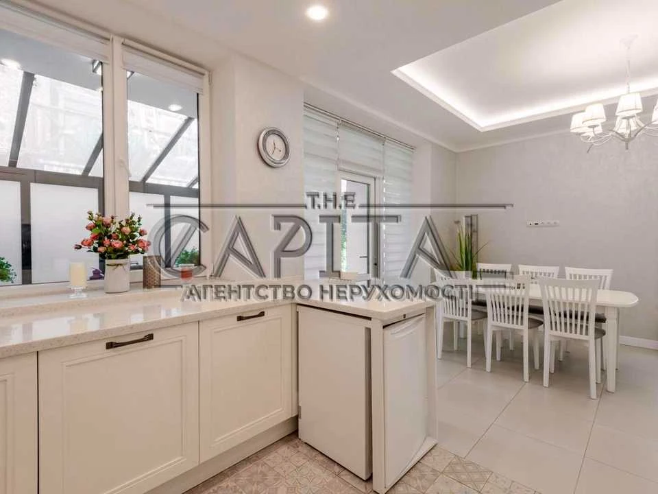 Дом. Ирпень, Варшавская улица