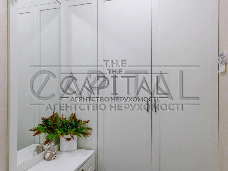 Дом. Ирпень, Варшавская улица