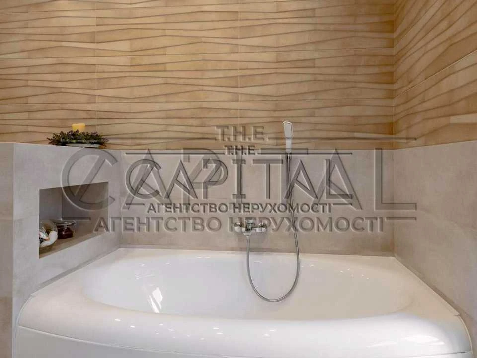 Дом. Ирпень, Варшавская улица