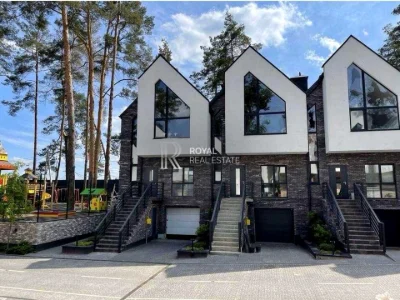 House. Eugene Konovalets Street, Bucha