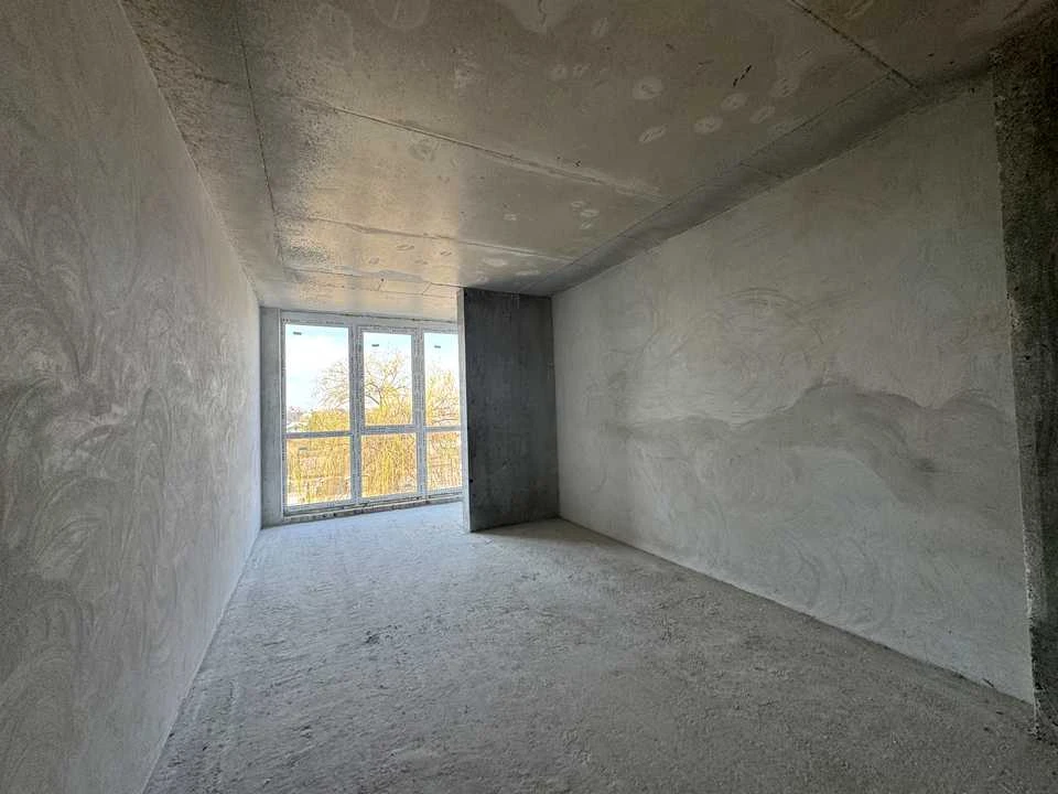 Apartment. Ivano-Frankivsk, Hnata Khotkevycha St.