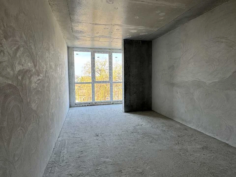 Apartment. Ivano-Frankivsk, Hnata Khotkevycha St.