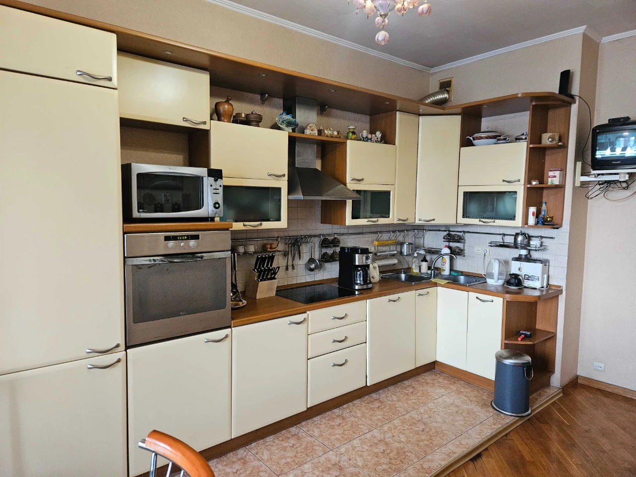 Rental of Cottage in the town of Boyaika