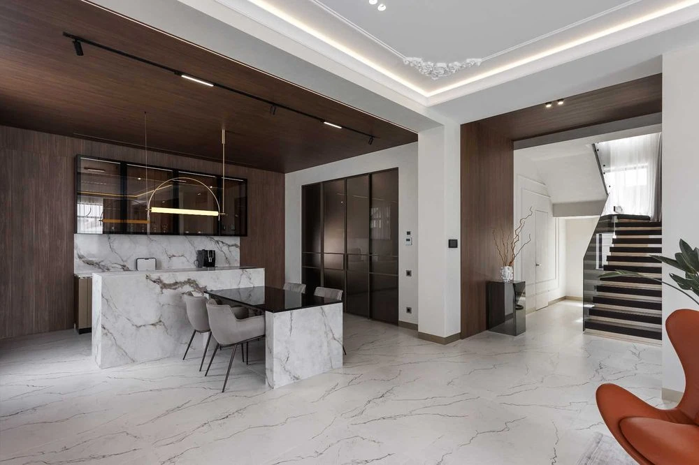 Новый дом премиум-класса 300 м² в Совиньоне! Бассейн, Smart