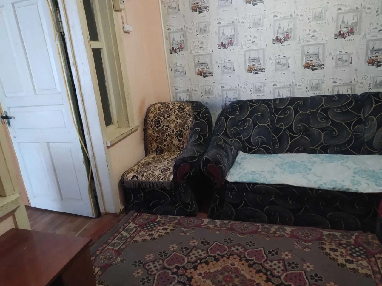 Сдаю уютный домик в тихом центре г Мерефа