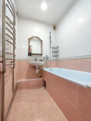 Продам 2к квартиру на Бл. Замості