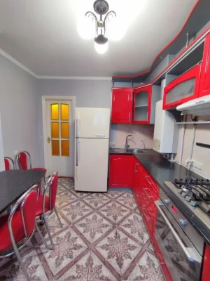 Продам 2к квартиру на Бл. Замості