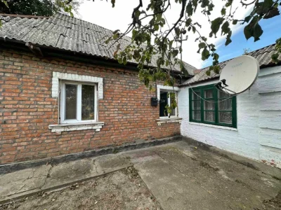 Продаж будинку з верандою і ділянкою на 6.3 сотки, 33.8 кв.
