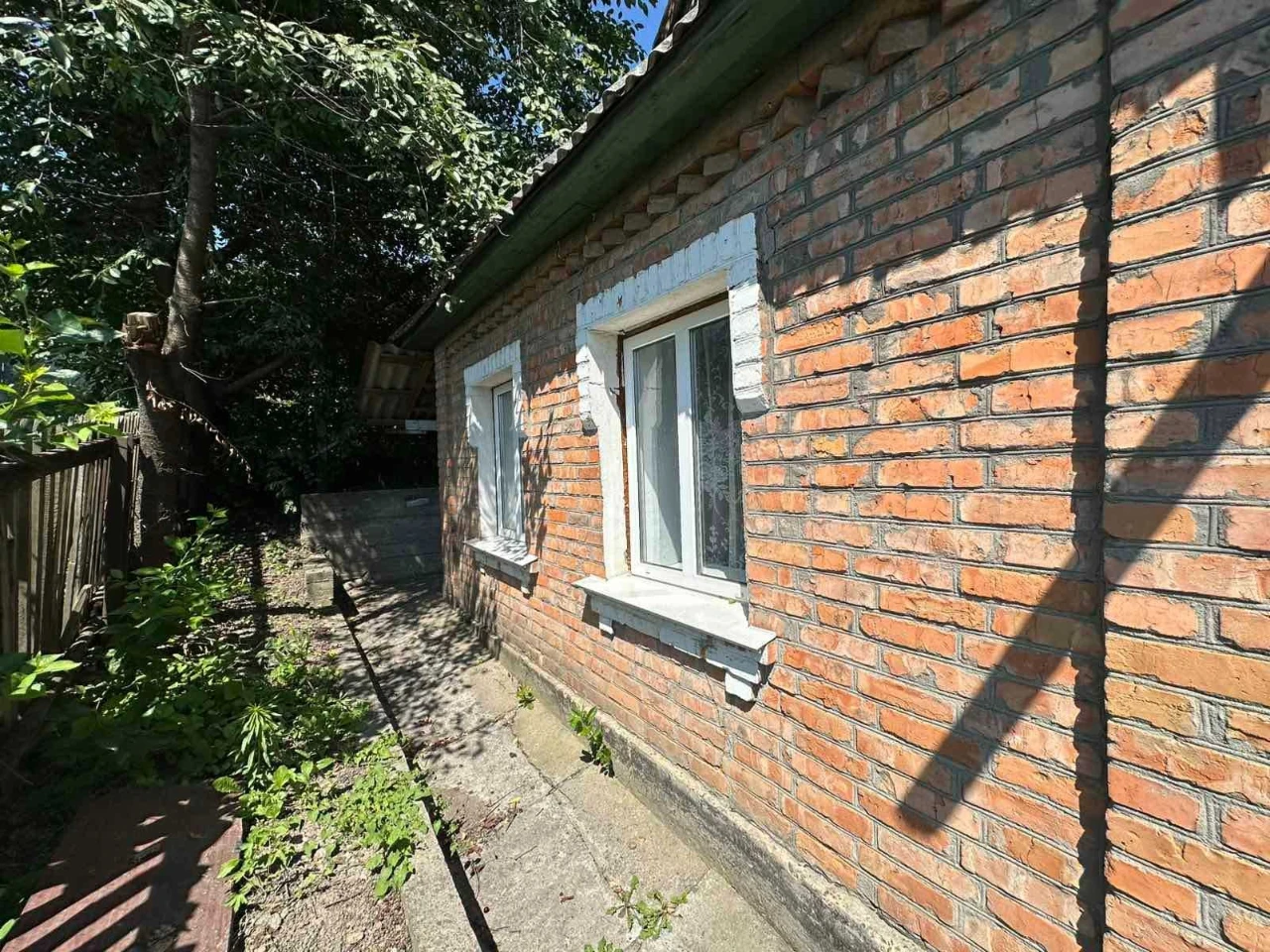 Продаж будинку з верандою і ділянкою на 6.3 сотки, 33.8 кв.