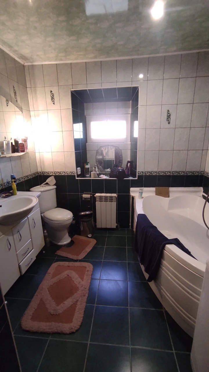 Продам частину будинку в м.Жмеринка 8808