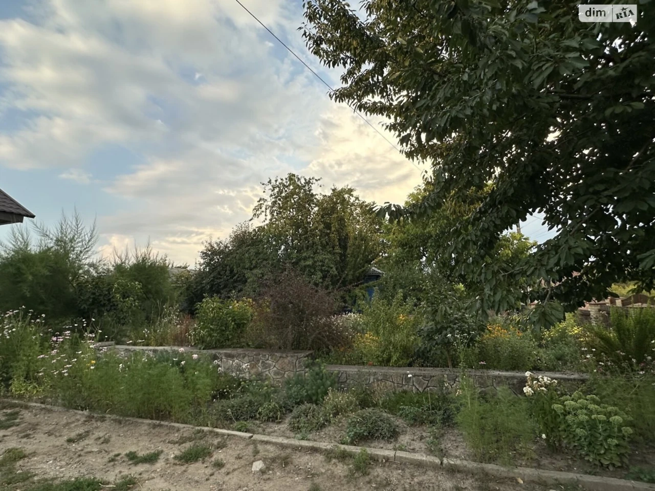 Продаж Дім