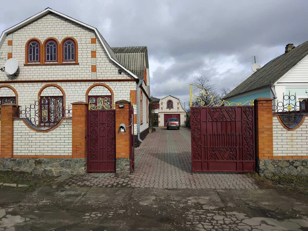 Продам будинок (9842)